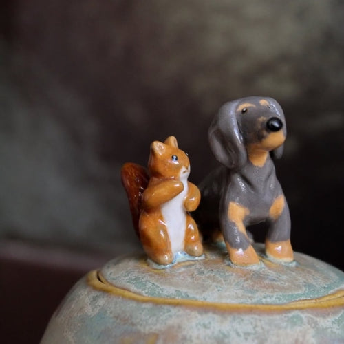 Dog urn, custom dog urn, pet urns for dogs, personalized dog urns